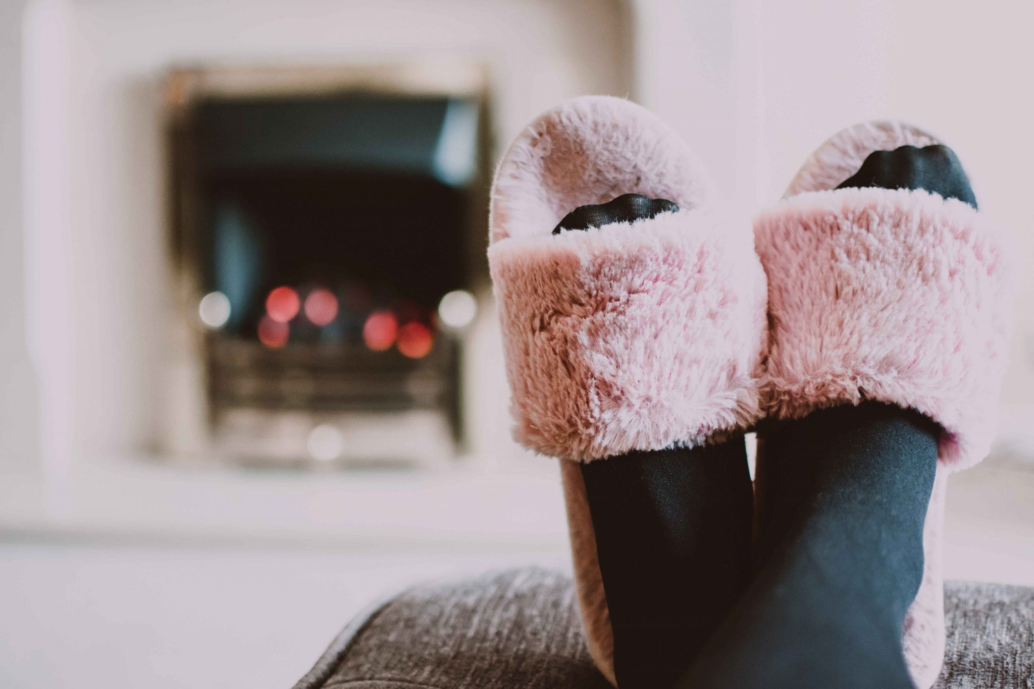 Koude voeten? Met deze 6 tips hou je de voetjes lekker warm!